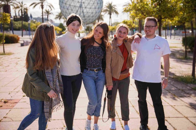 Girls’ Trip Safety Tips: How to Travel Smart with Friends